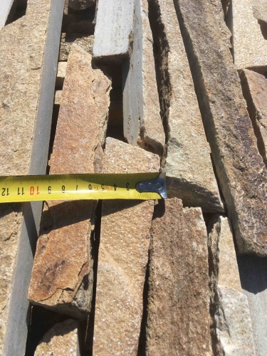 Горбушка златолит золотистый для облицовки купить в Екатеринбурге