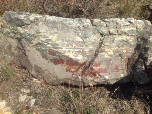 Гигантские зелёные валуны для ландшафтного дизайна весом более 5 тонн купить в Екатеринбурге