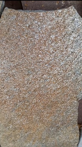 Плитняк златолит серебристый для цоколя, отмостки купить в Екатеринбурге