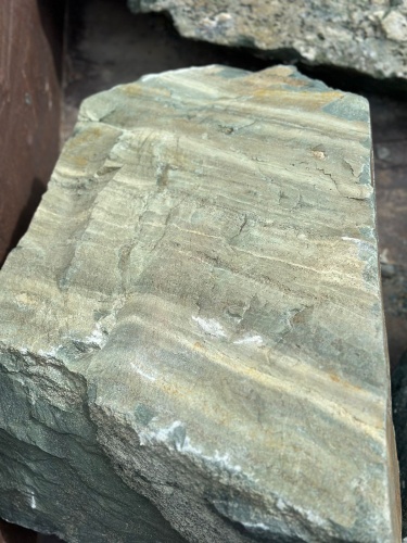 Ландшафтные глыбы зелёные 200-500 килограмм купить в Екатеринбурге