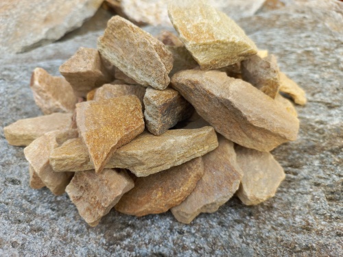 Златолит жёлтый декоративная каменная крошка купить в Екатеринбурге